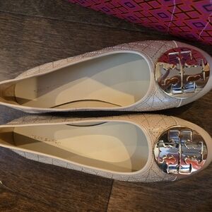 Tory Burch Cream Flats with Silver Logo